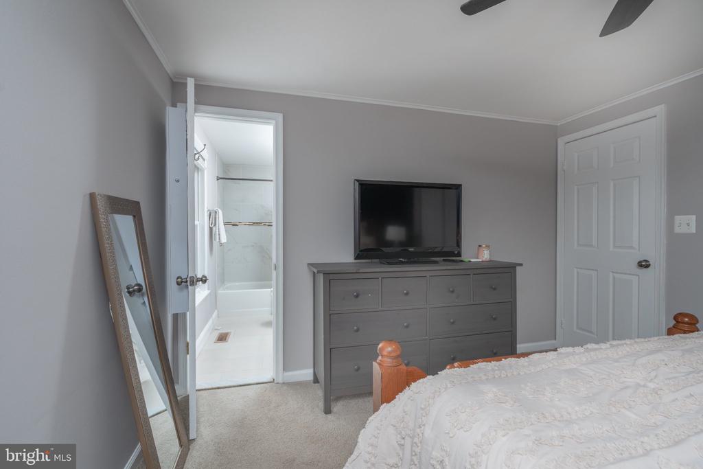 12902 PICKERING DRIVE
