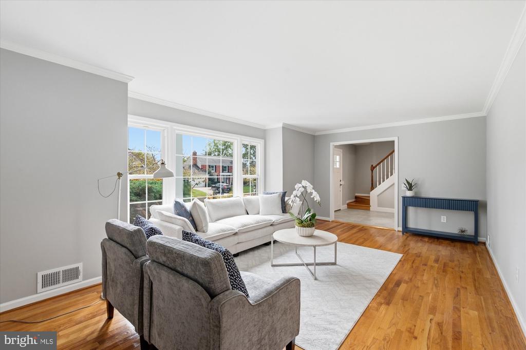 11200 HUNT CLUB DRIVE