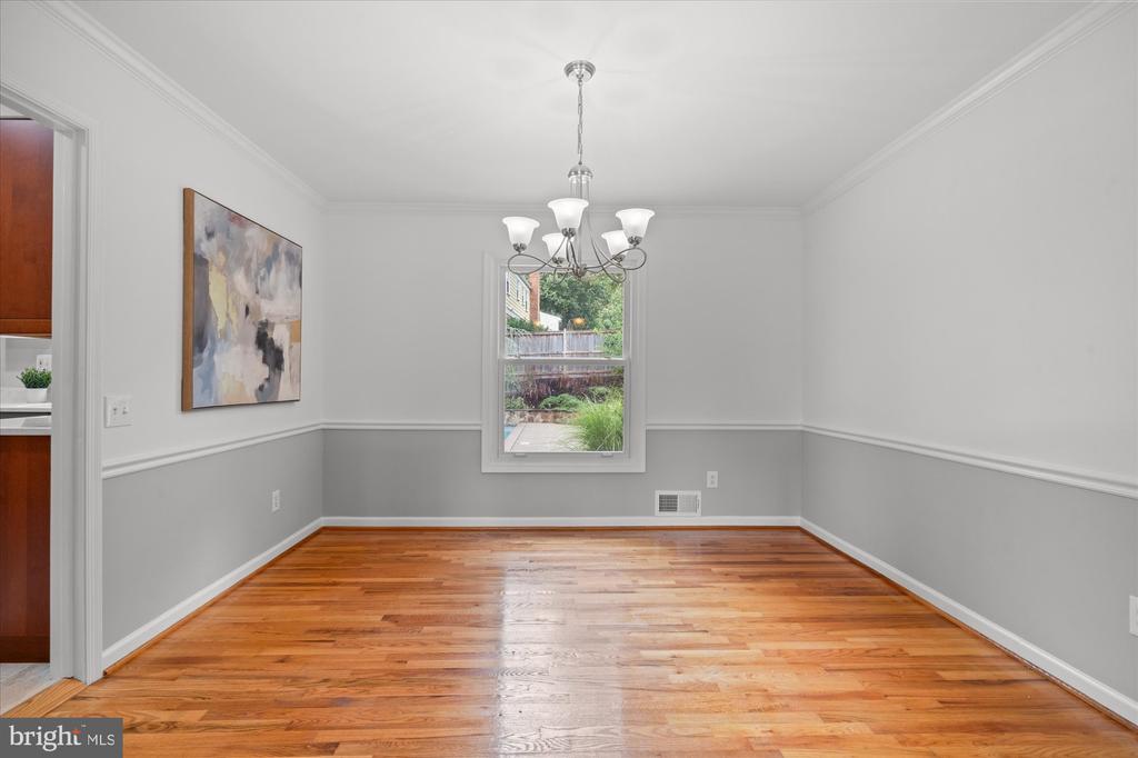 11200 HUNT CLUB DRIVE