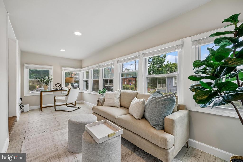 8810 HAWKINS LANE