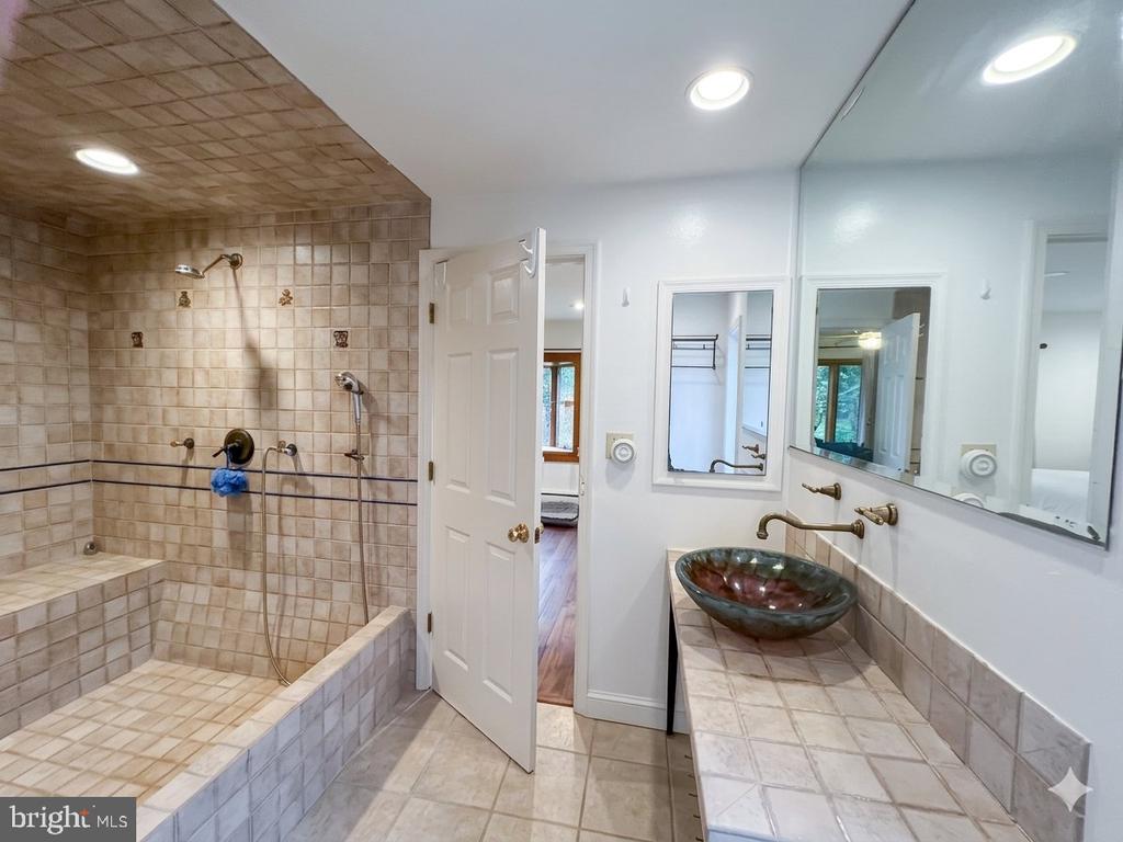6304 WISCASSET ROAD