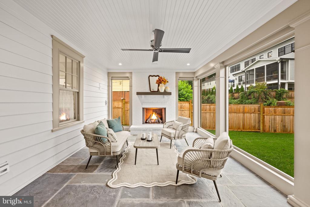 7608 LEESBURG DRIVE