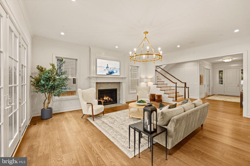 7608 LEESBURG DRIVE