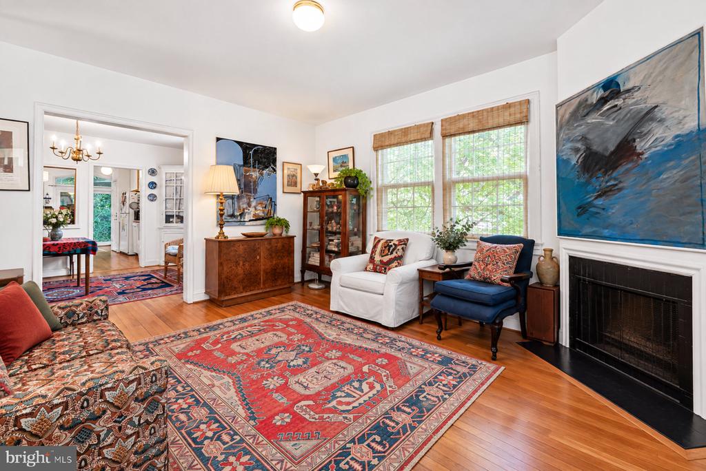 5109 MANNING DRIVE