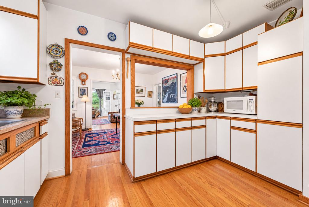 5109 MANNING DRIVE