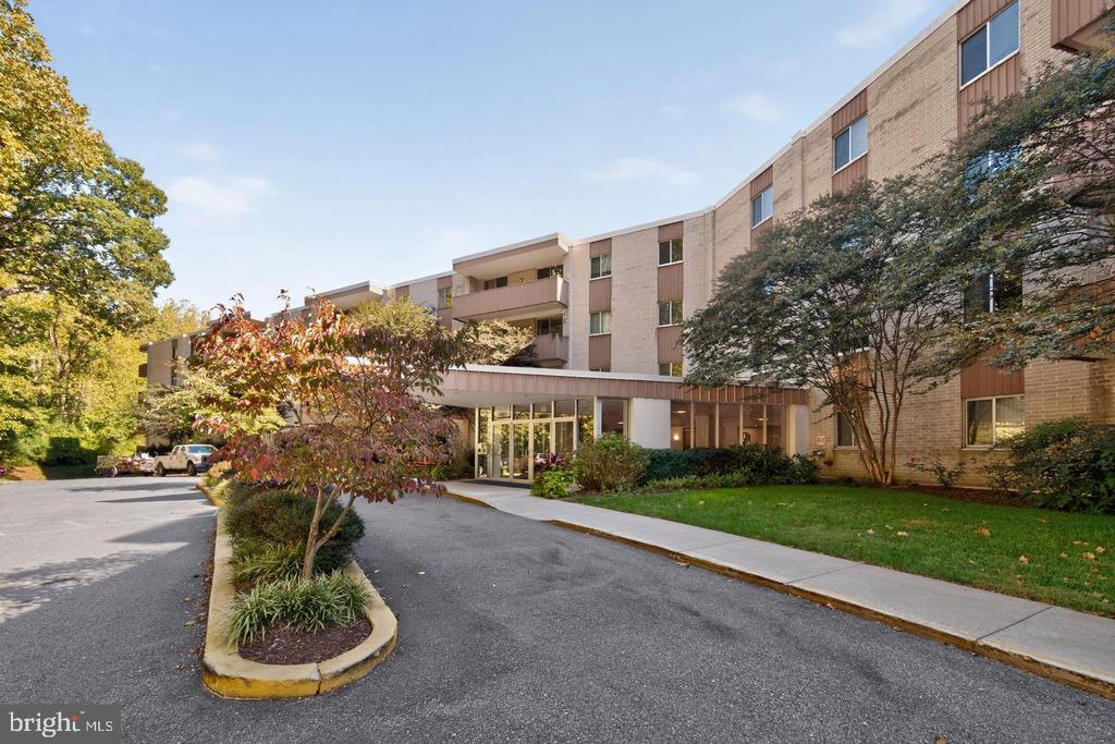 7505 Democracy Boulevard Unit A 430 Bethesda MD
