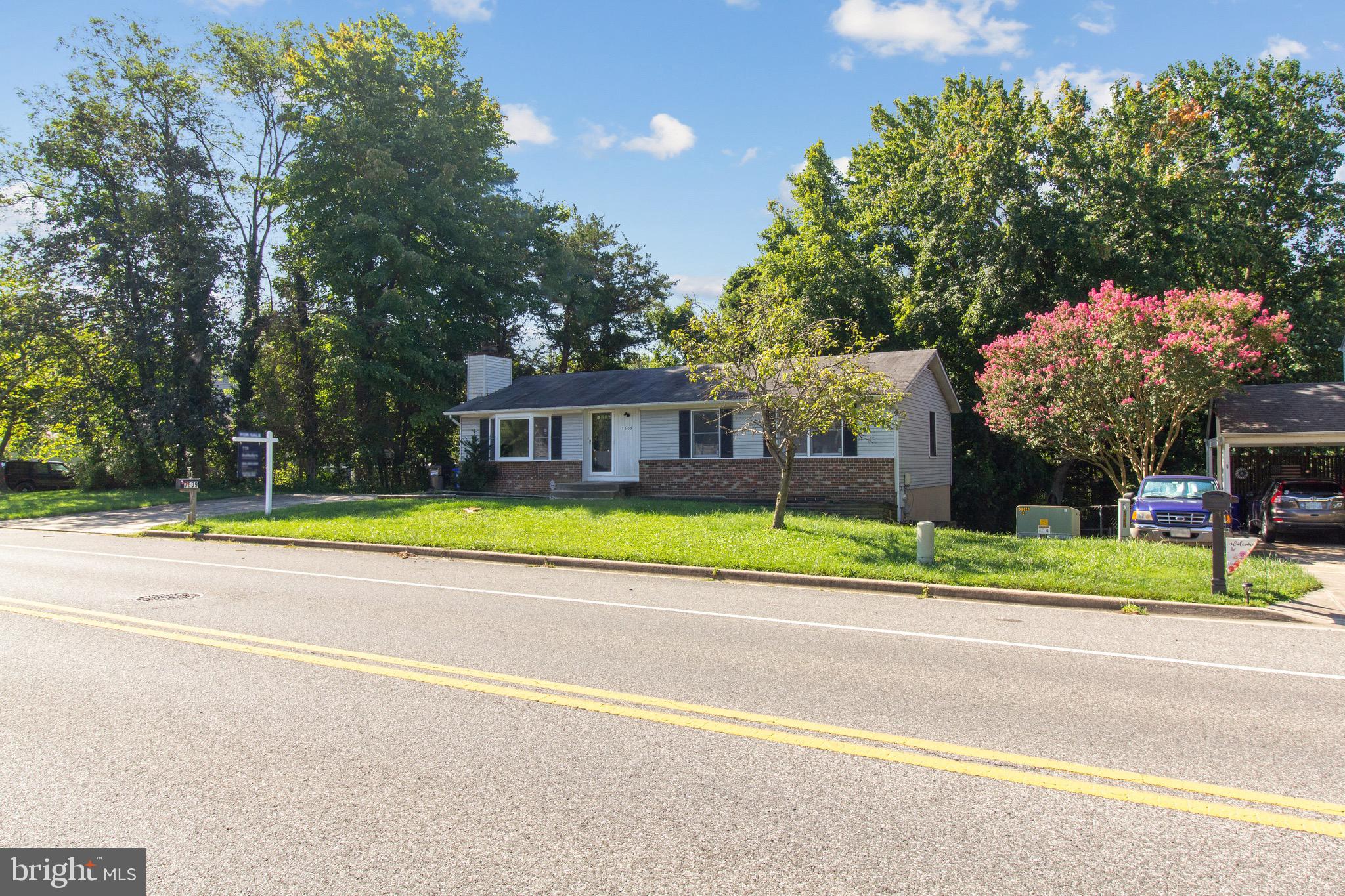 7609 BROOKLYN BRIDGE ROAD