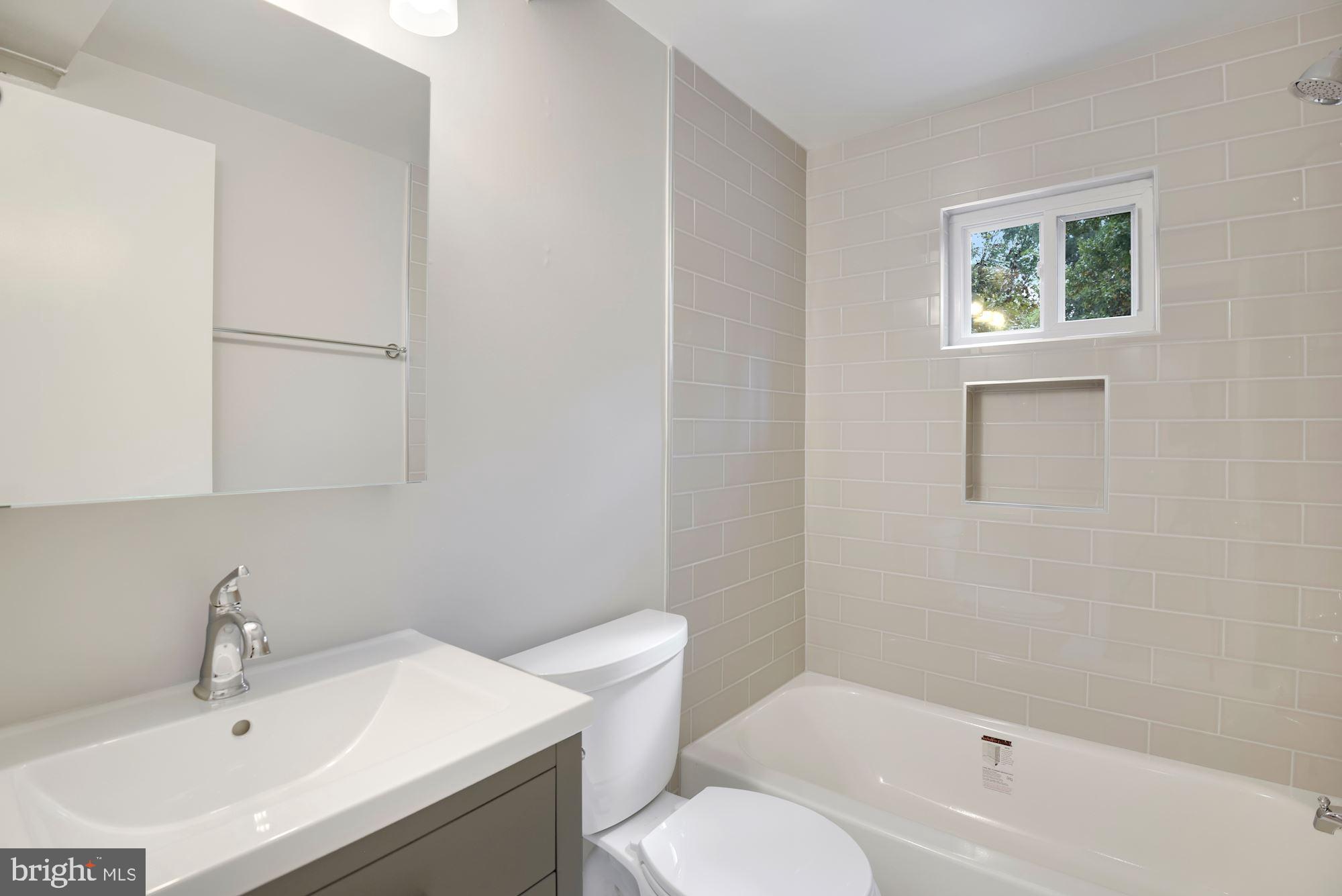 4429 UNDERWOOD STREET A