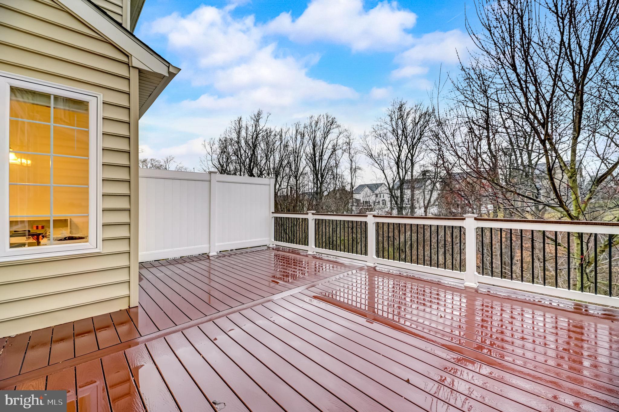 4304 THOROUGHBRED DRIVE