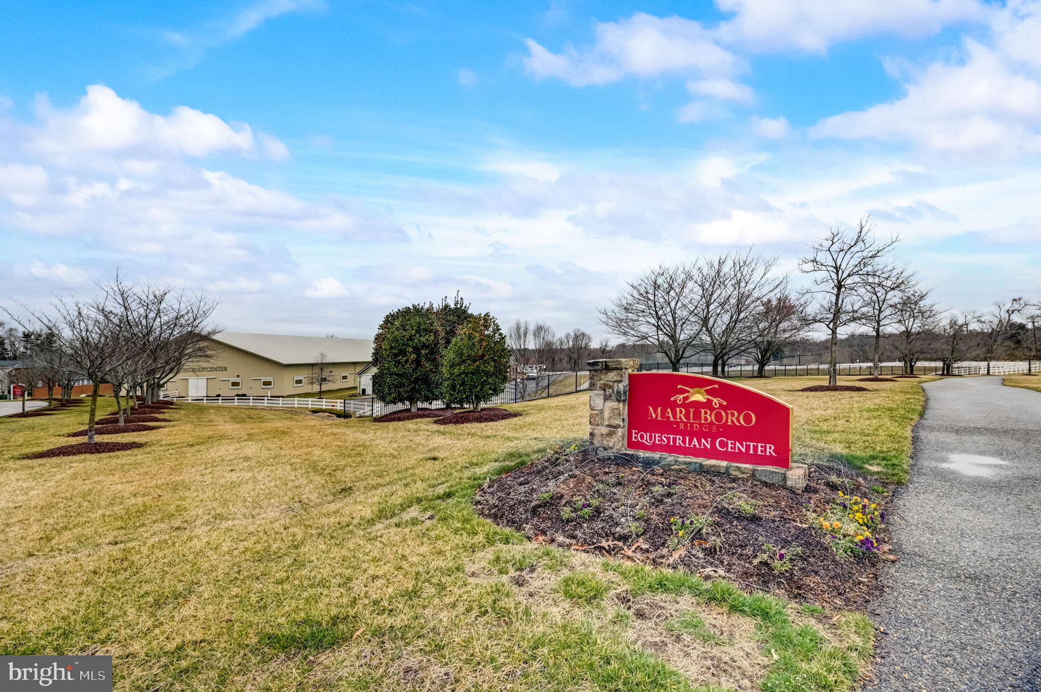 4304 THOROUGHBRED DRIVE