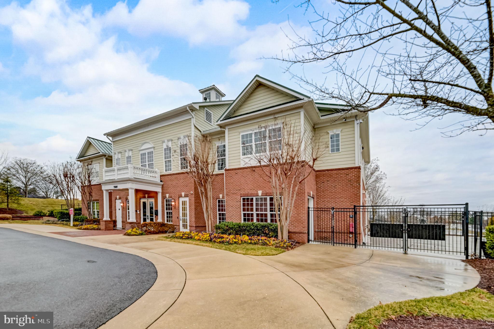 4304 THOROUGHBRED DRIVE