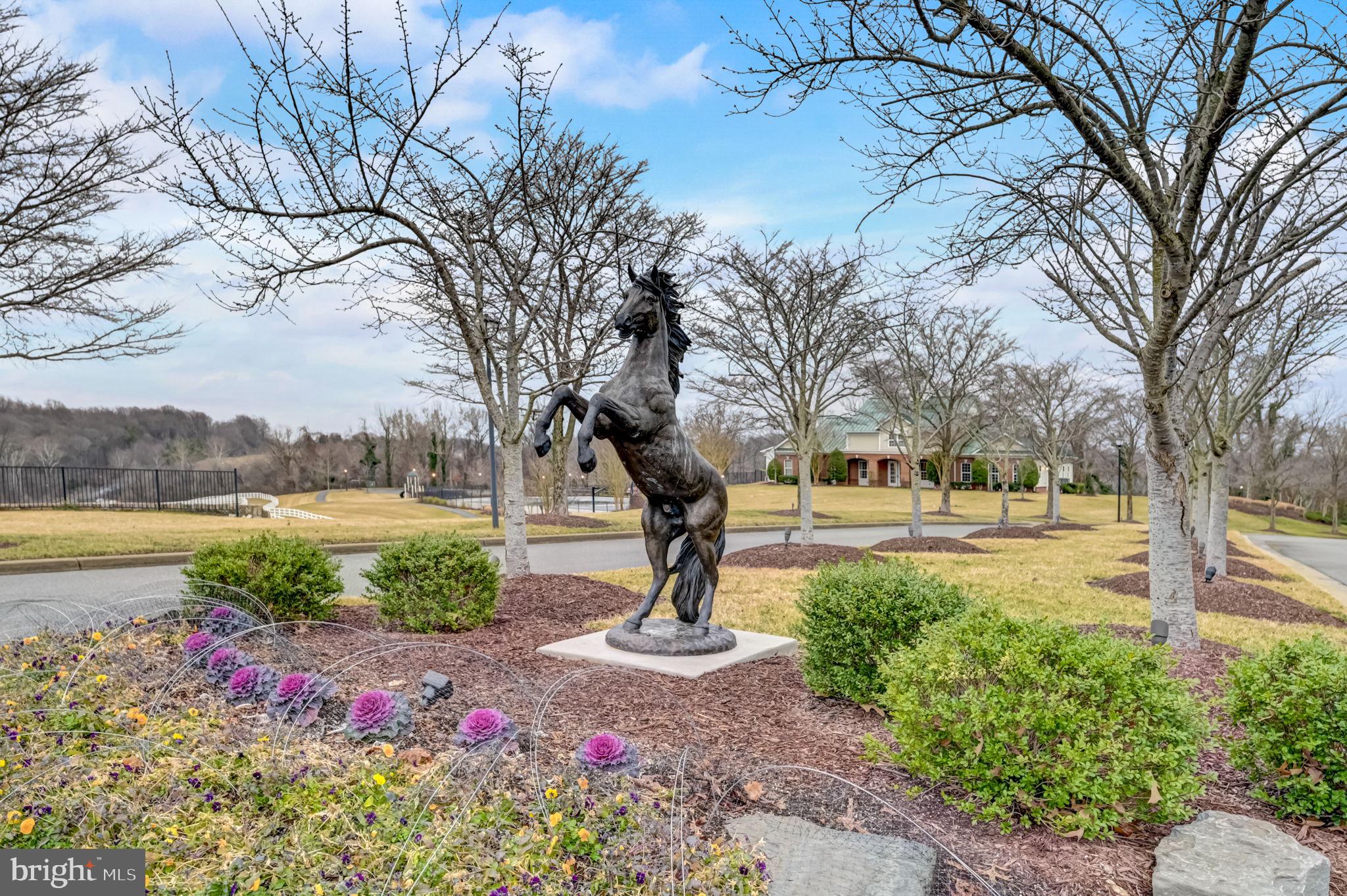 4304 THOROUGHBRED DRIVE