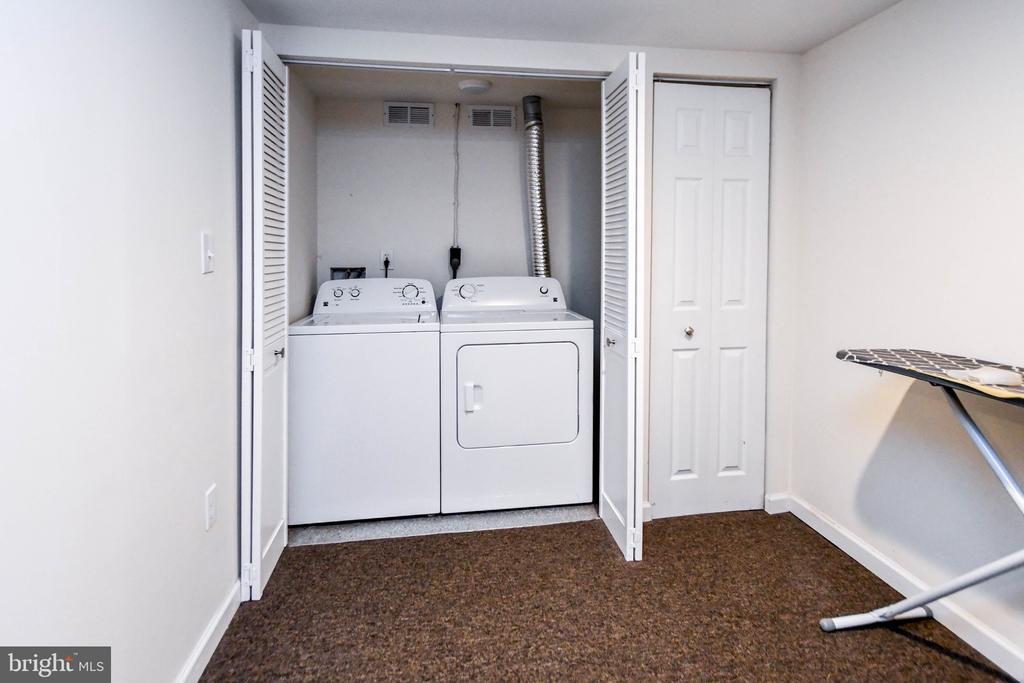 13601 TAYLOR CIRCLE