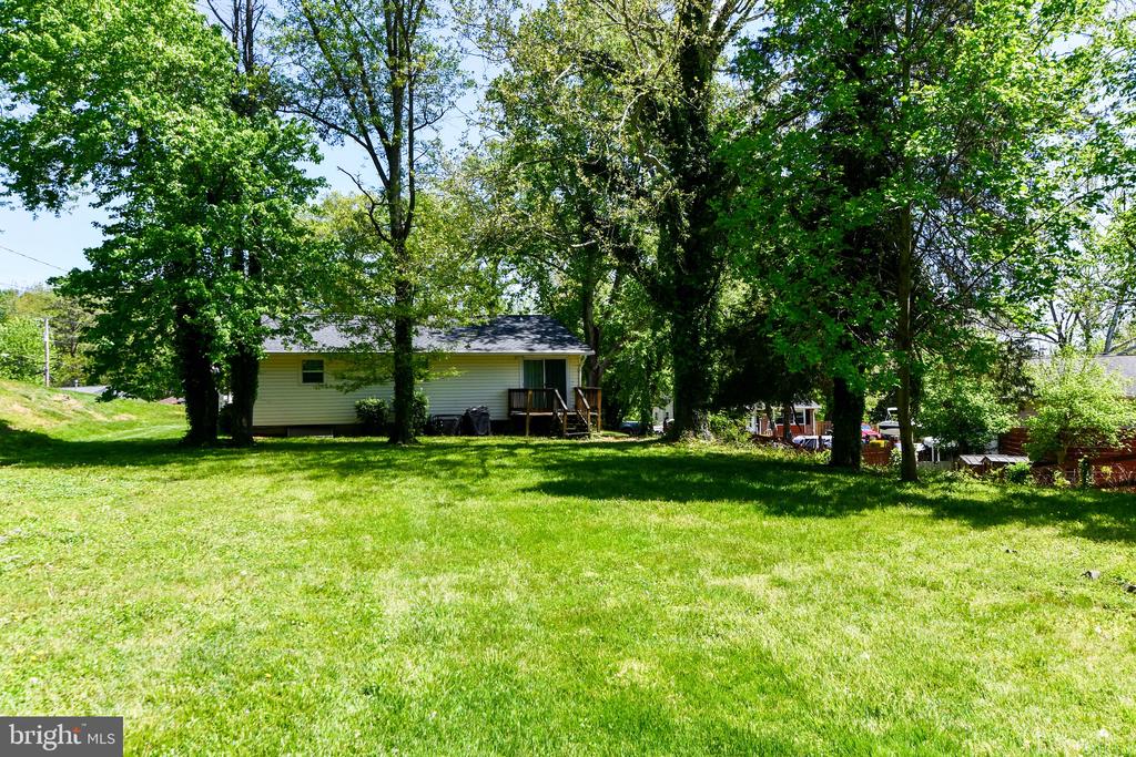13601 TAYLOR CIRCLE