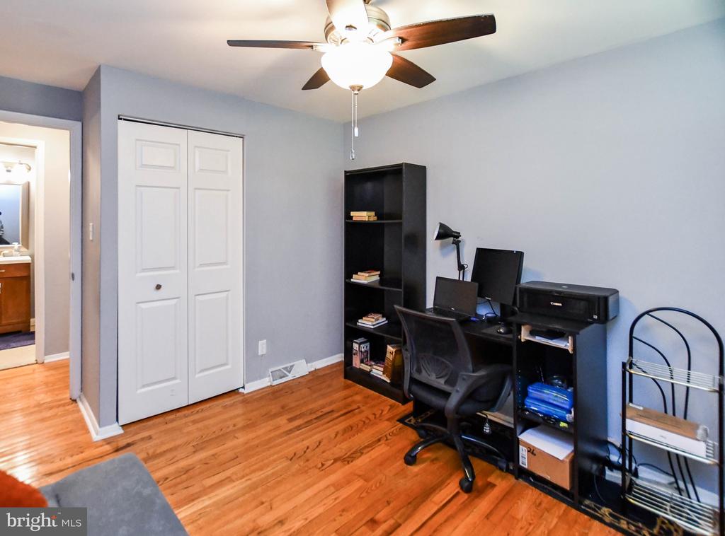 13601 TAYLOR CIRCLE