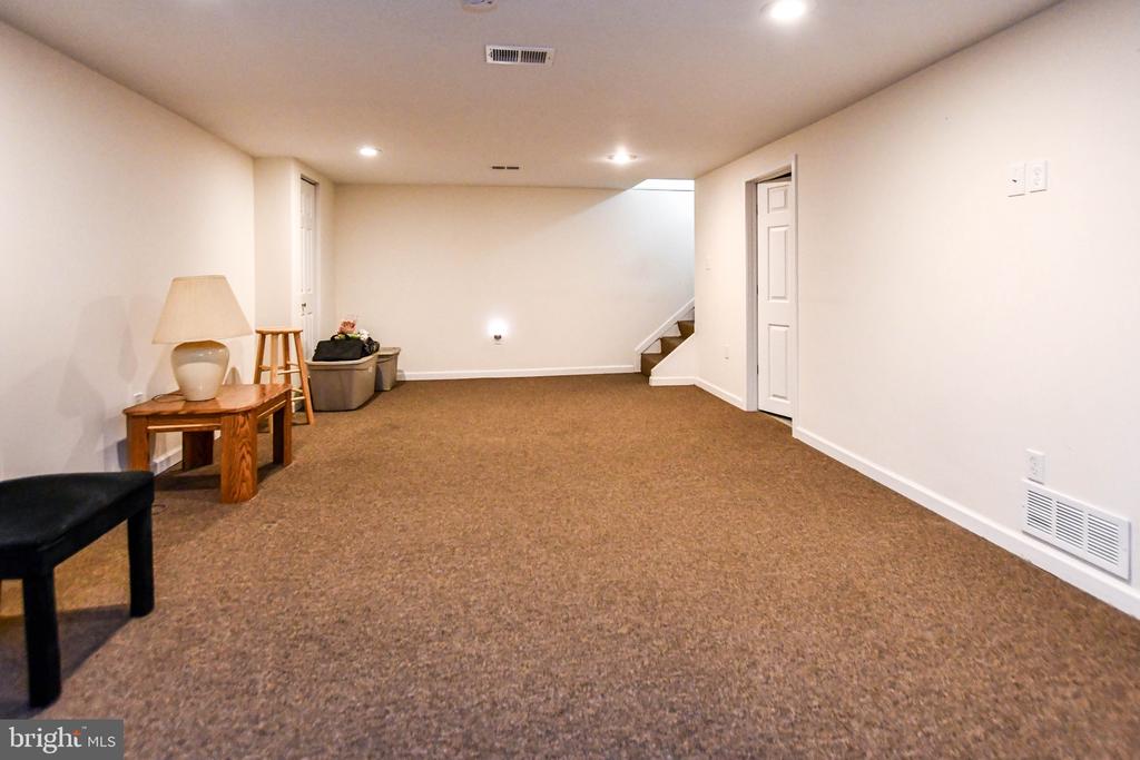 13601 TAYLOR CIRCLE