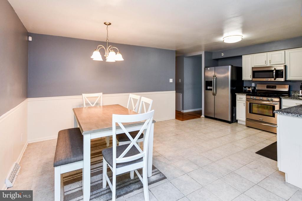 13601 TAYLOR CIRCLE