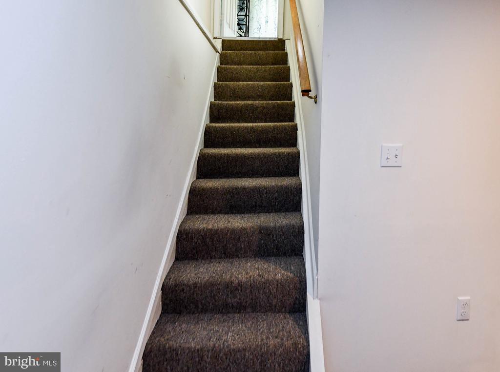 13601 TAYLOR CIRCLE