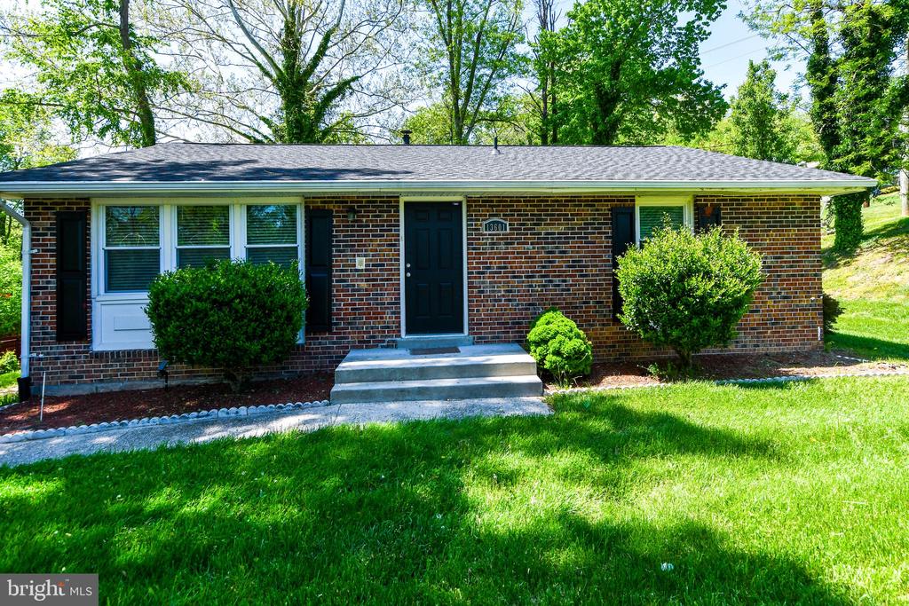13601 TAYLOR CIRCLE