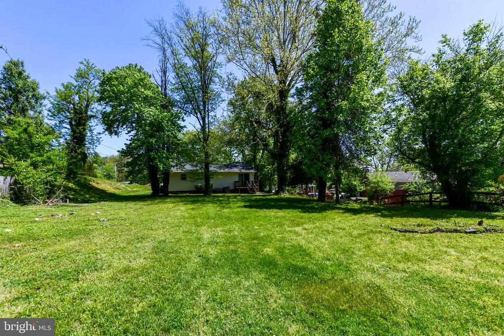 13601 TAYLOR CIRCLE