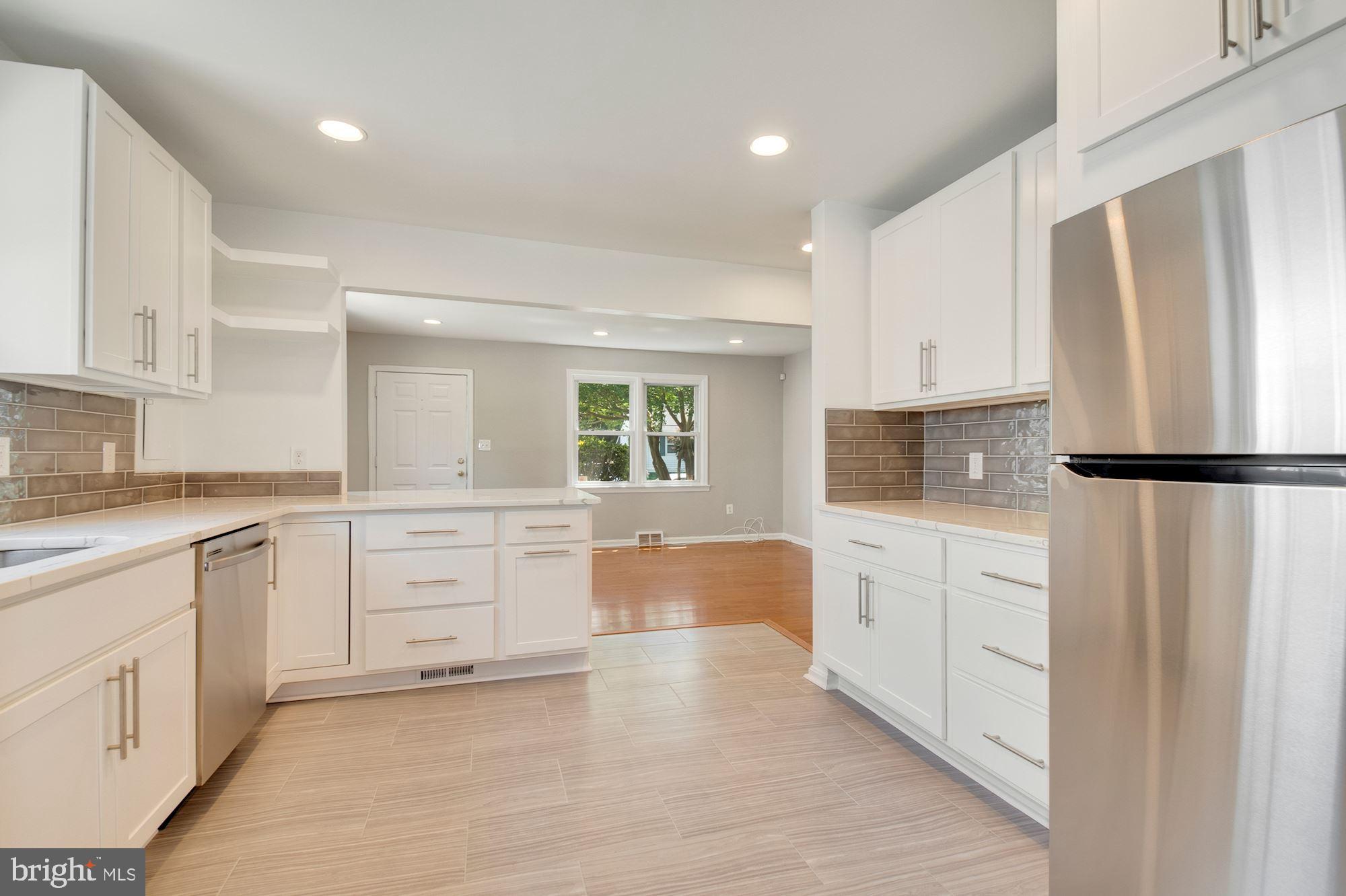 5010 SHERIDAN STREET