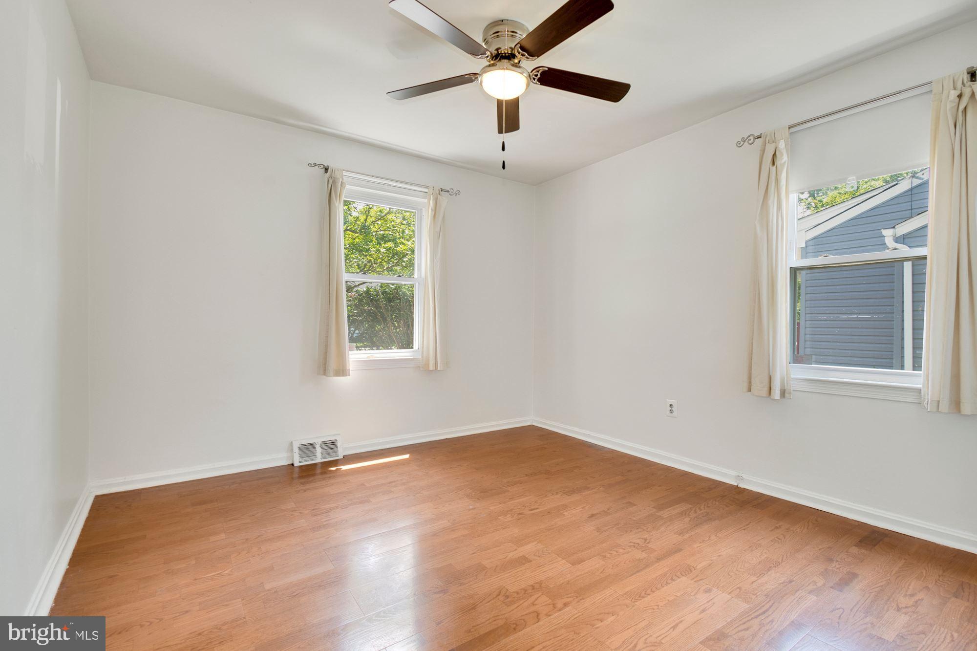 5010 SHERIDAN STREET