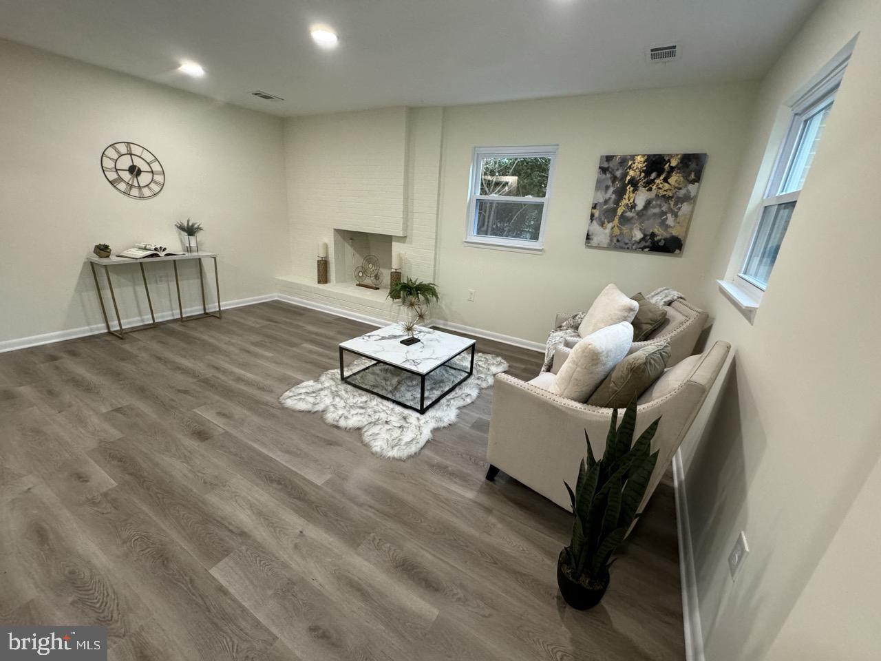 4013 BEACHCRAFT COURT