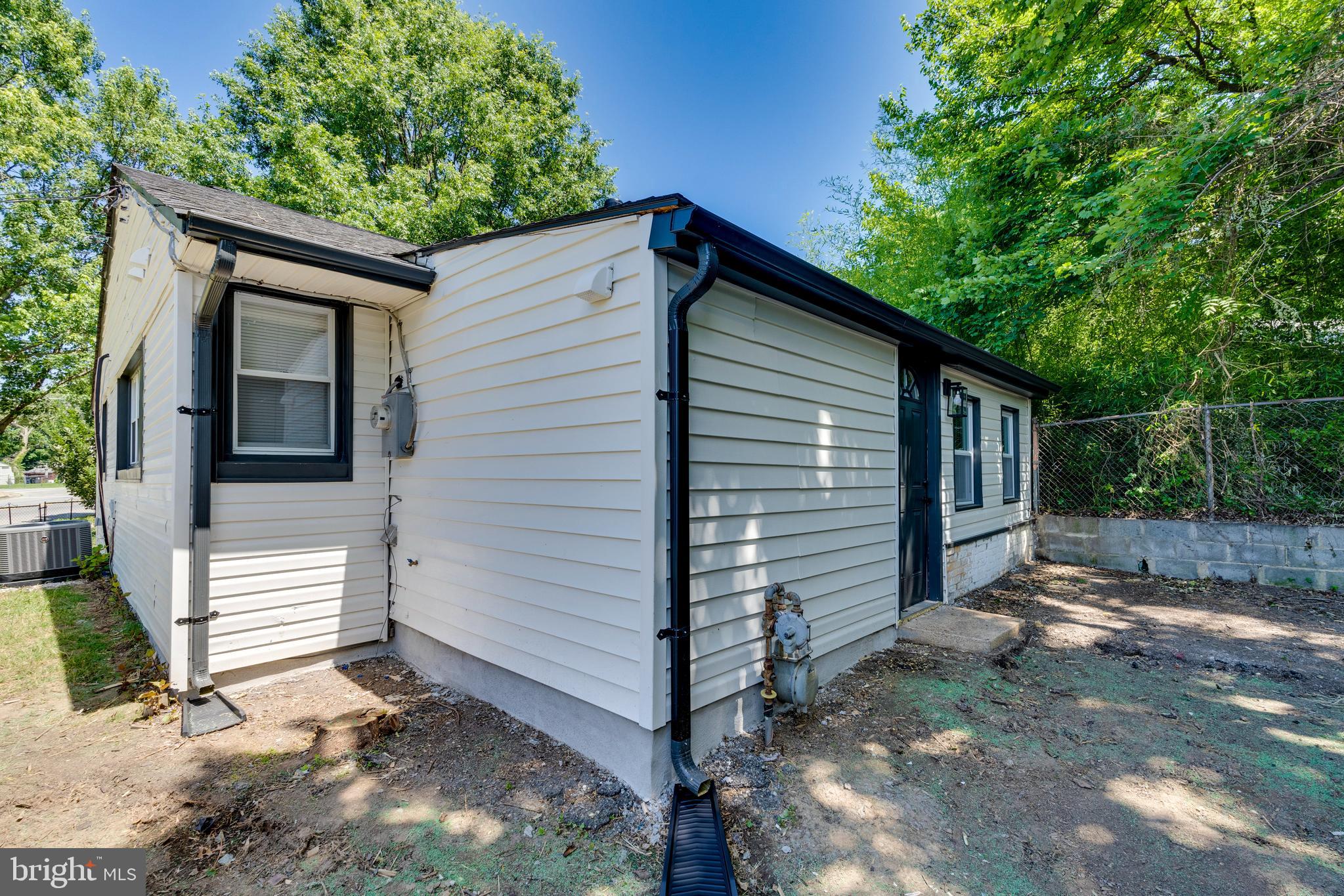 2317 MATTHEW HENSON AVENUE