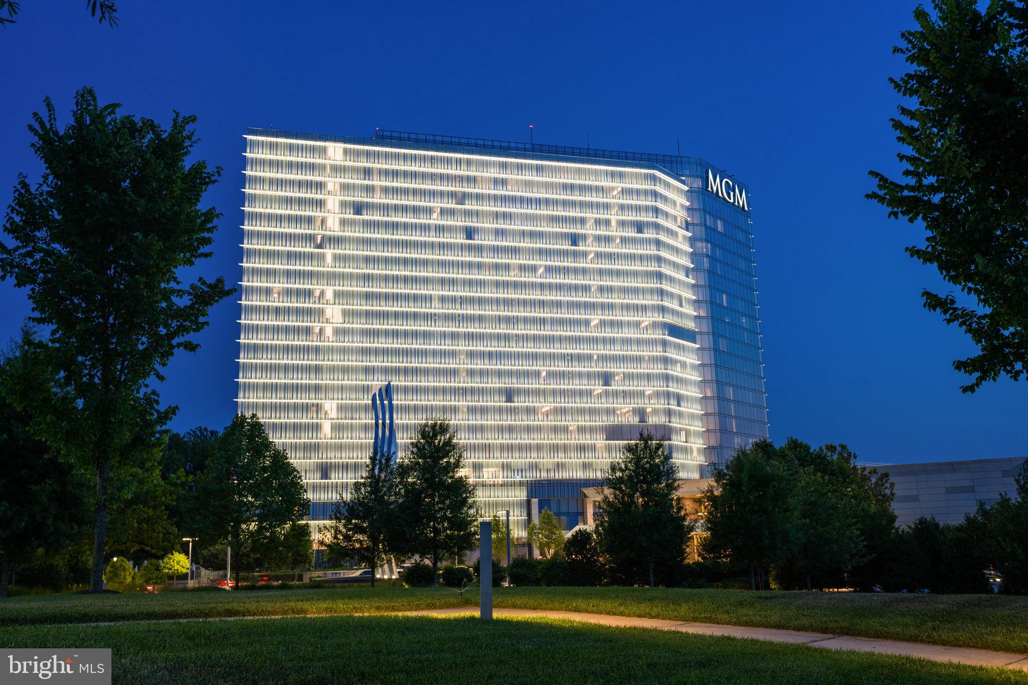 13010 RENFREW CIRCLE