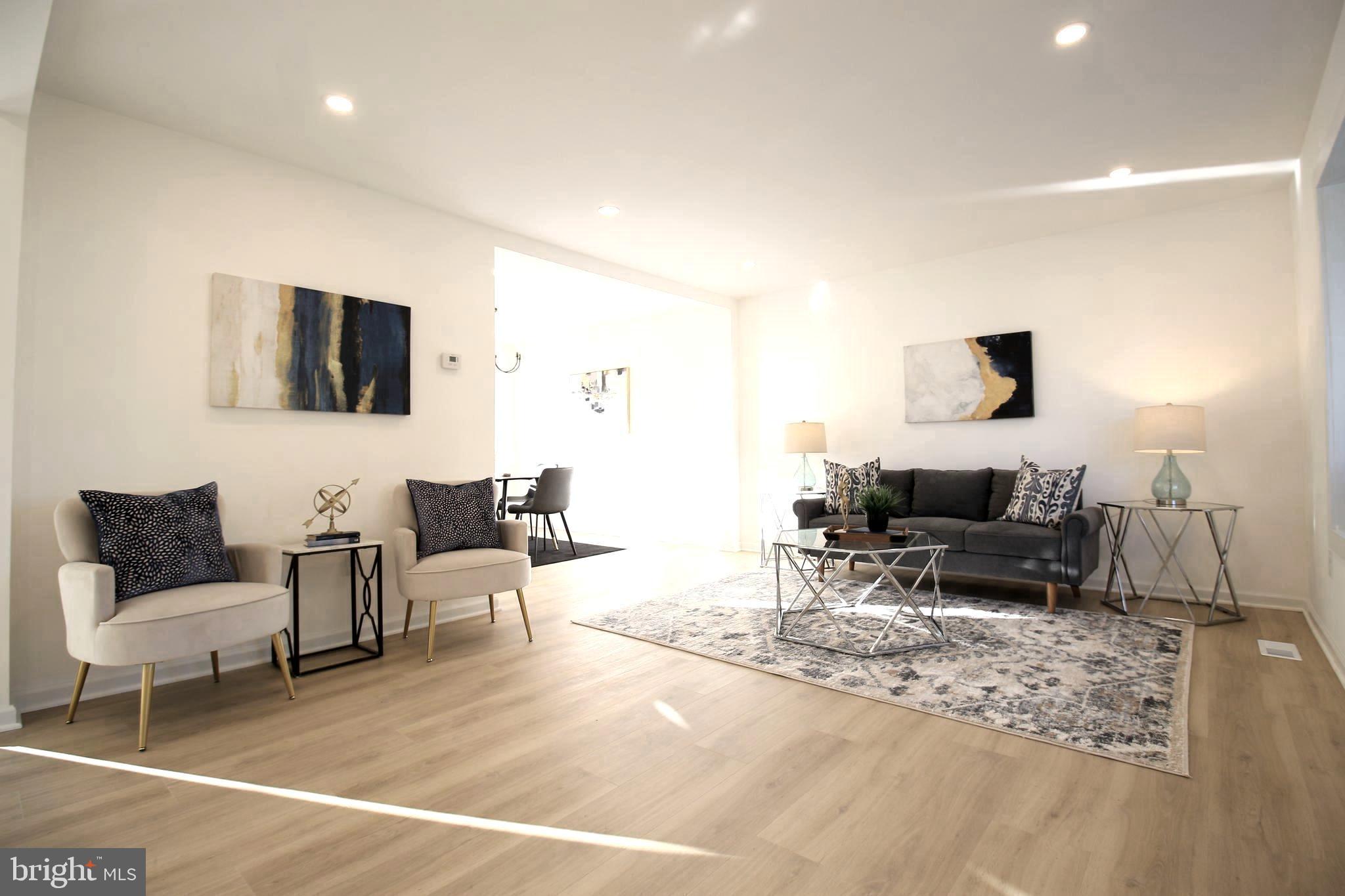 1302 KINGS VALLEY DRIVE