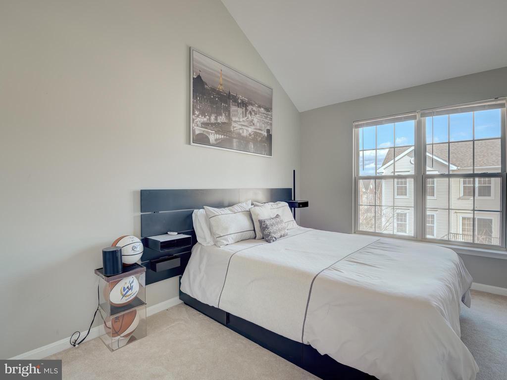 1604 POST OAK DRIVE 55