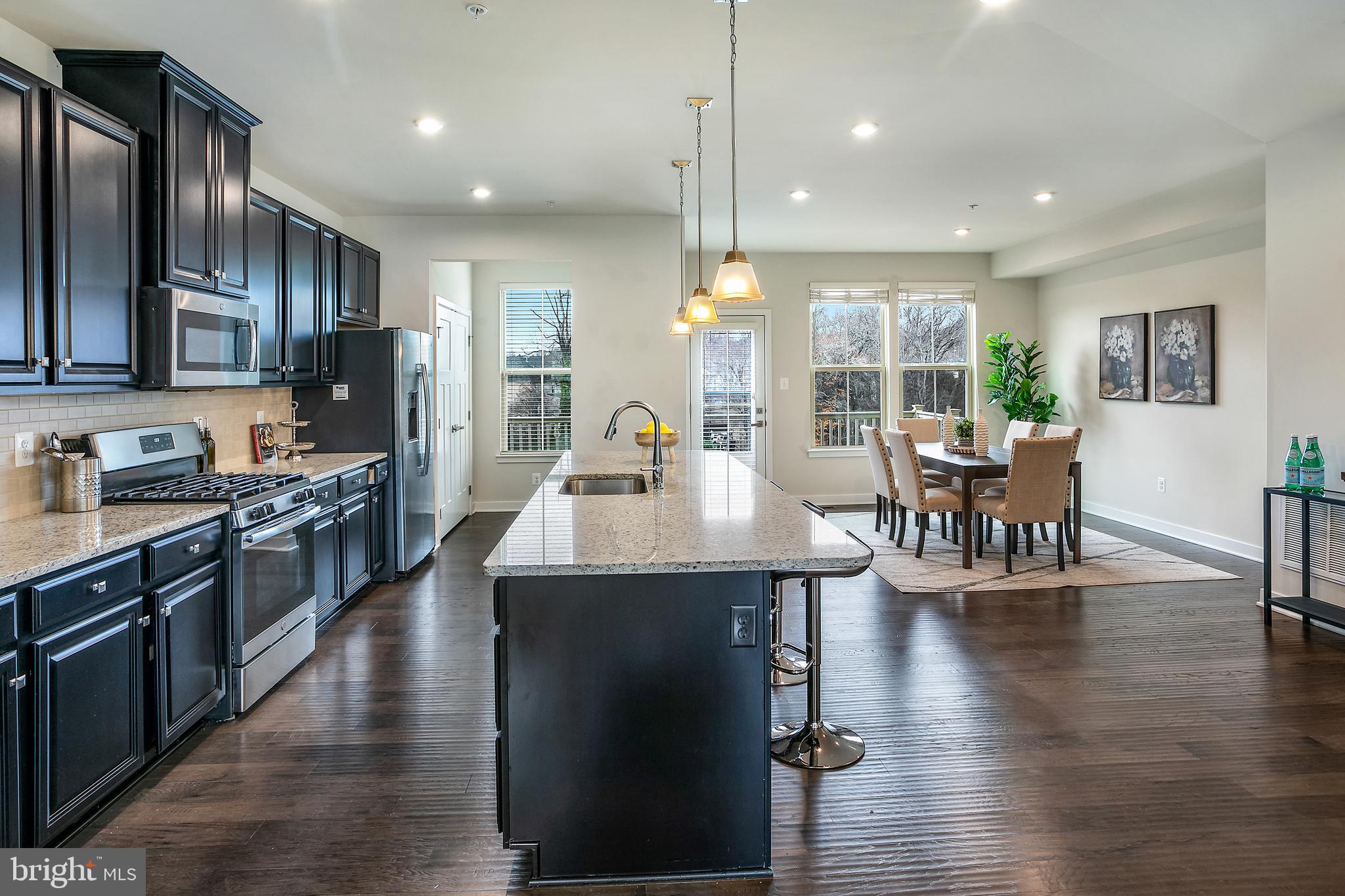 5911 RICHMANOR TERRACE