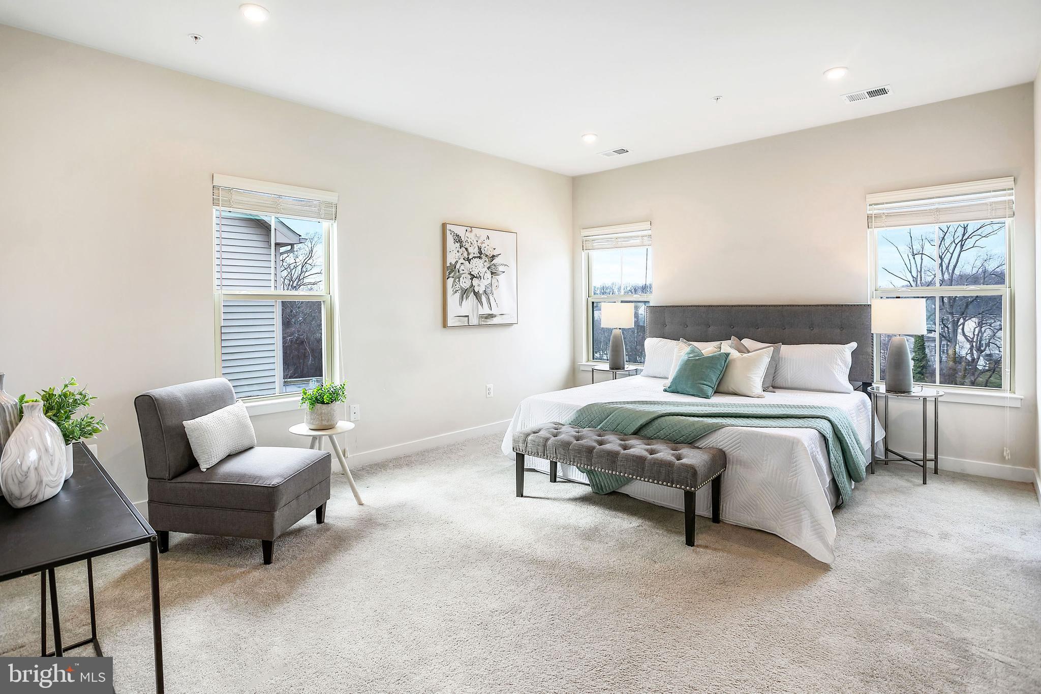 5911 RICHMANOR TERRACE