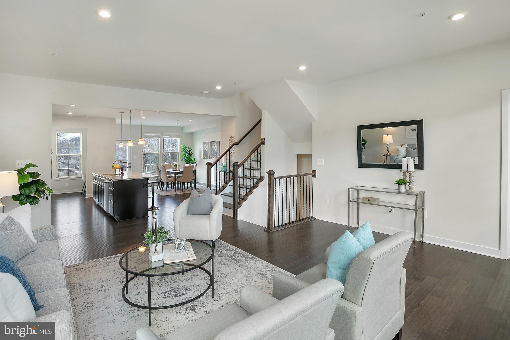 5911 RICHMANOR TERRACE