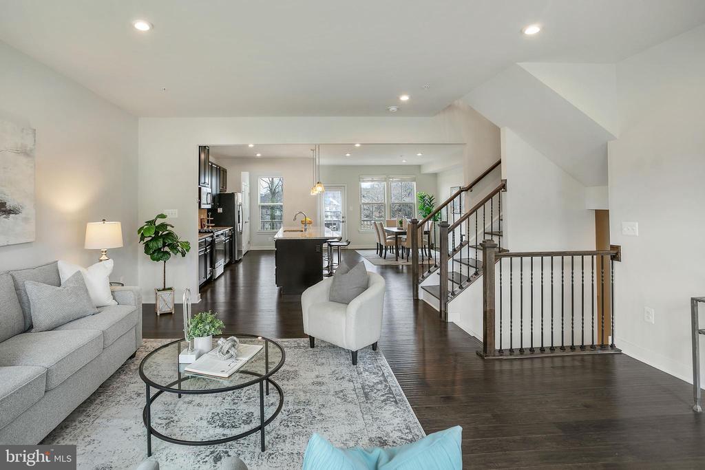 5911 RICHMANOR TERRACE