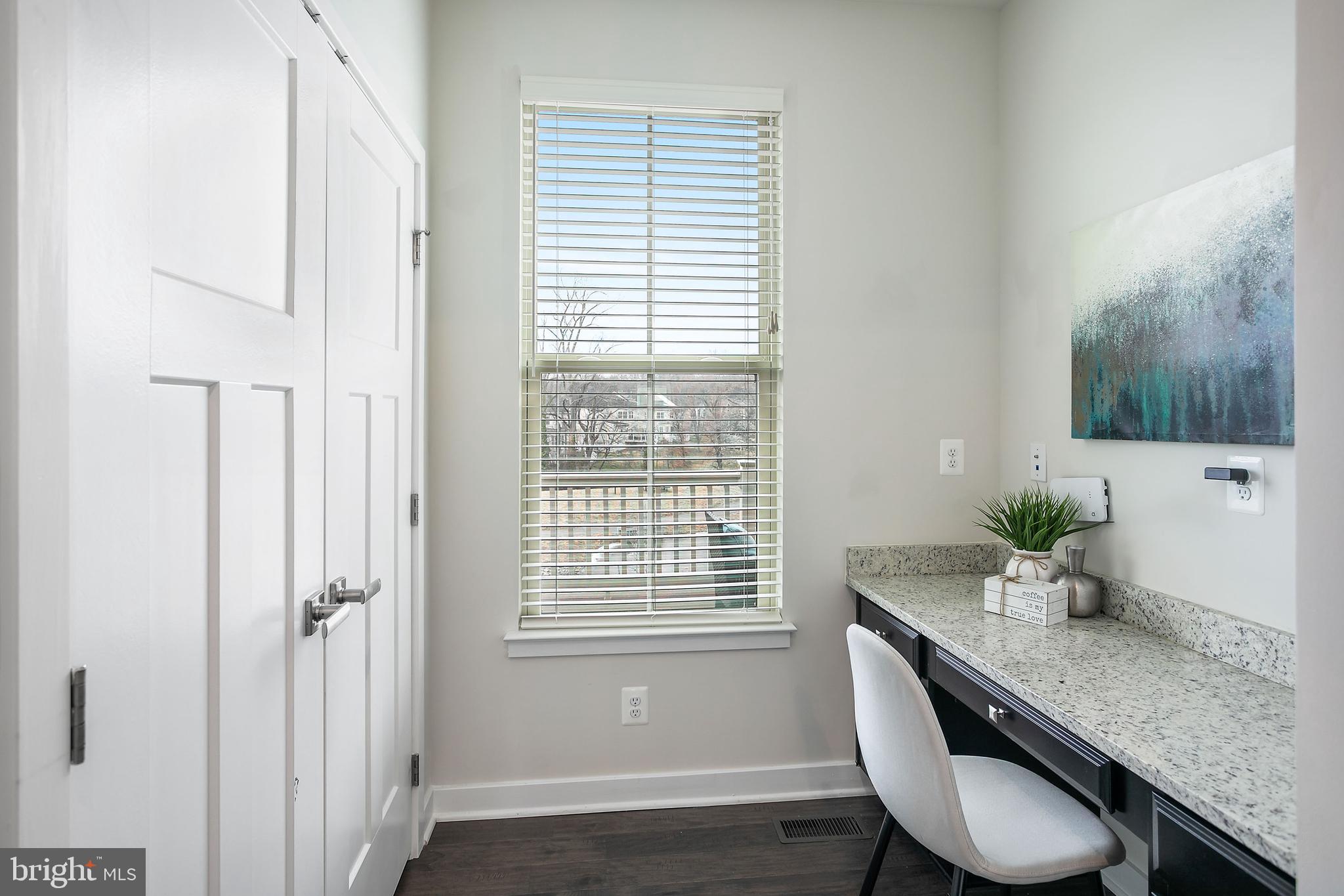 5911 RICHMANOR TERRACE