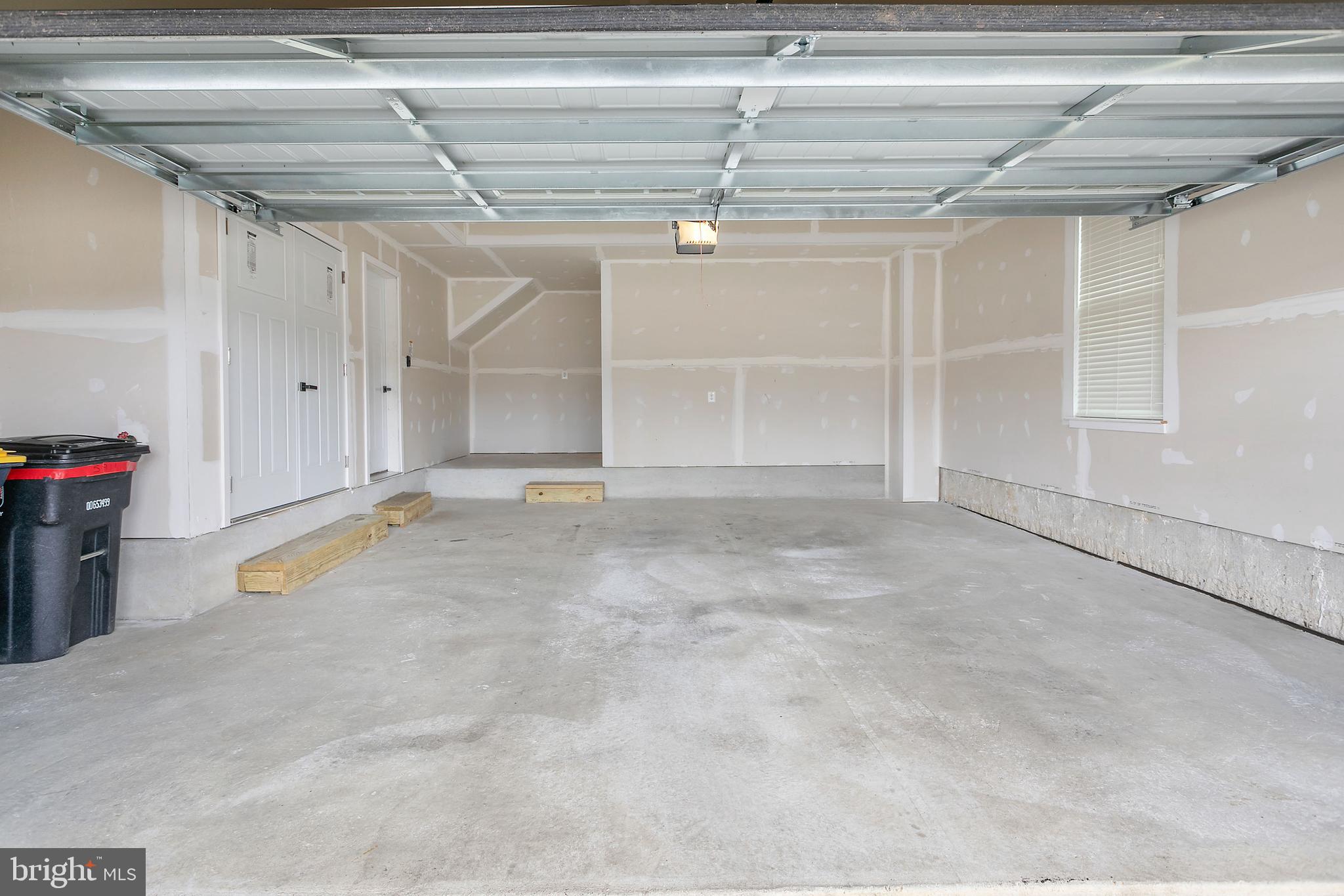 5911 RICHMANOR TERRACE