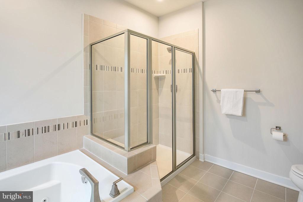 5911 RICHMANOR TERRACE