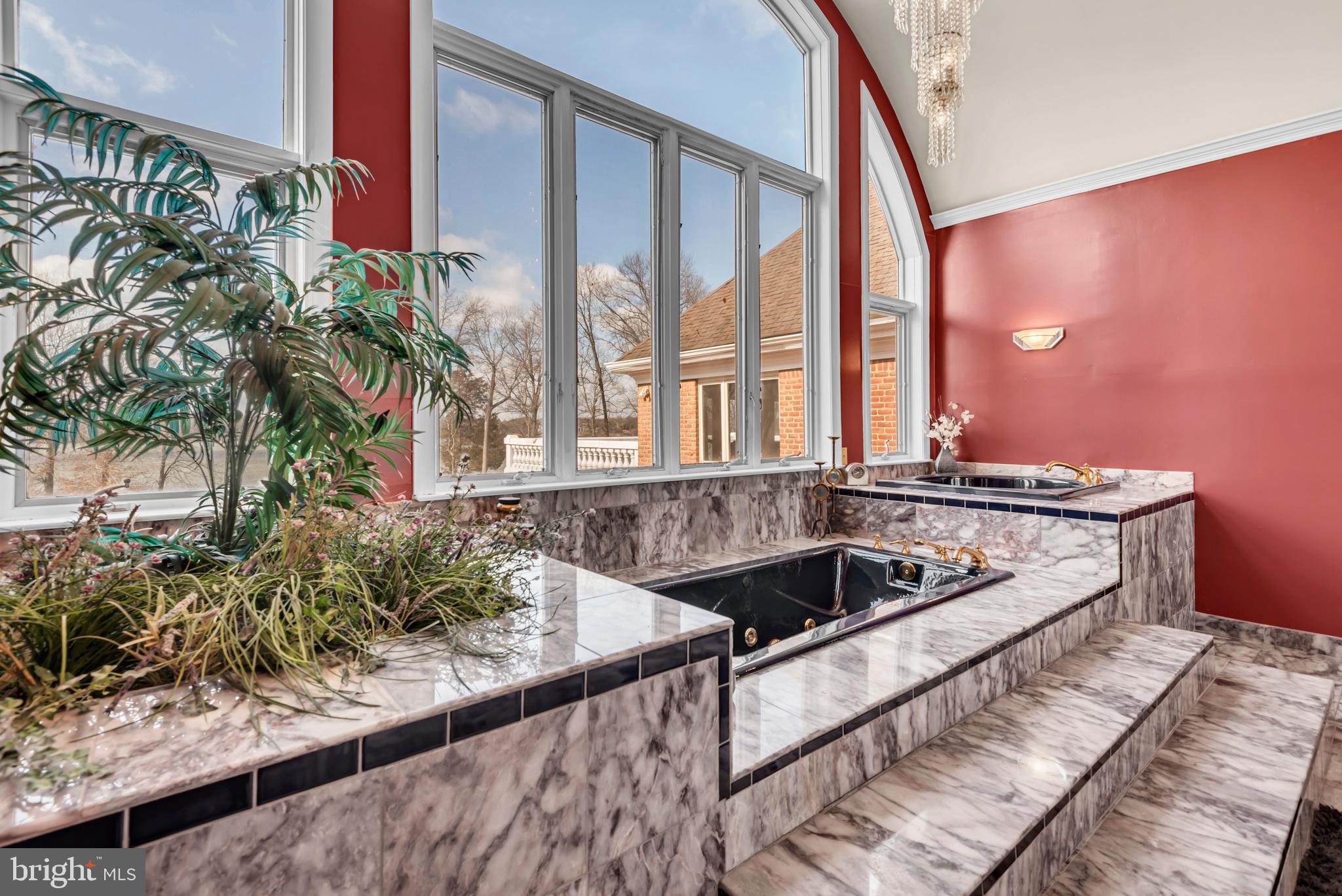 11501 RIVERVIEW ROAD