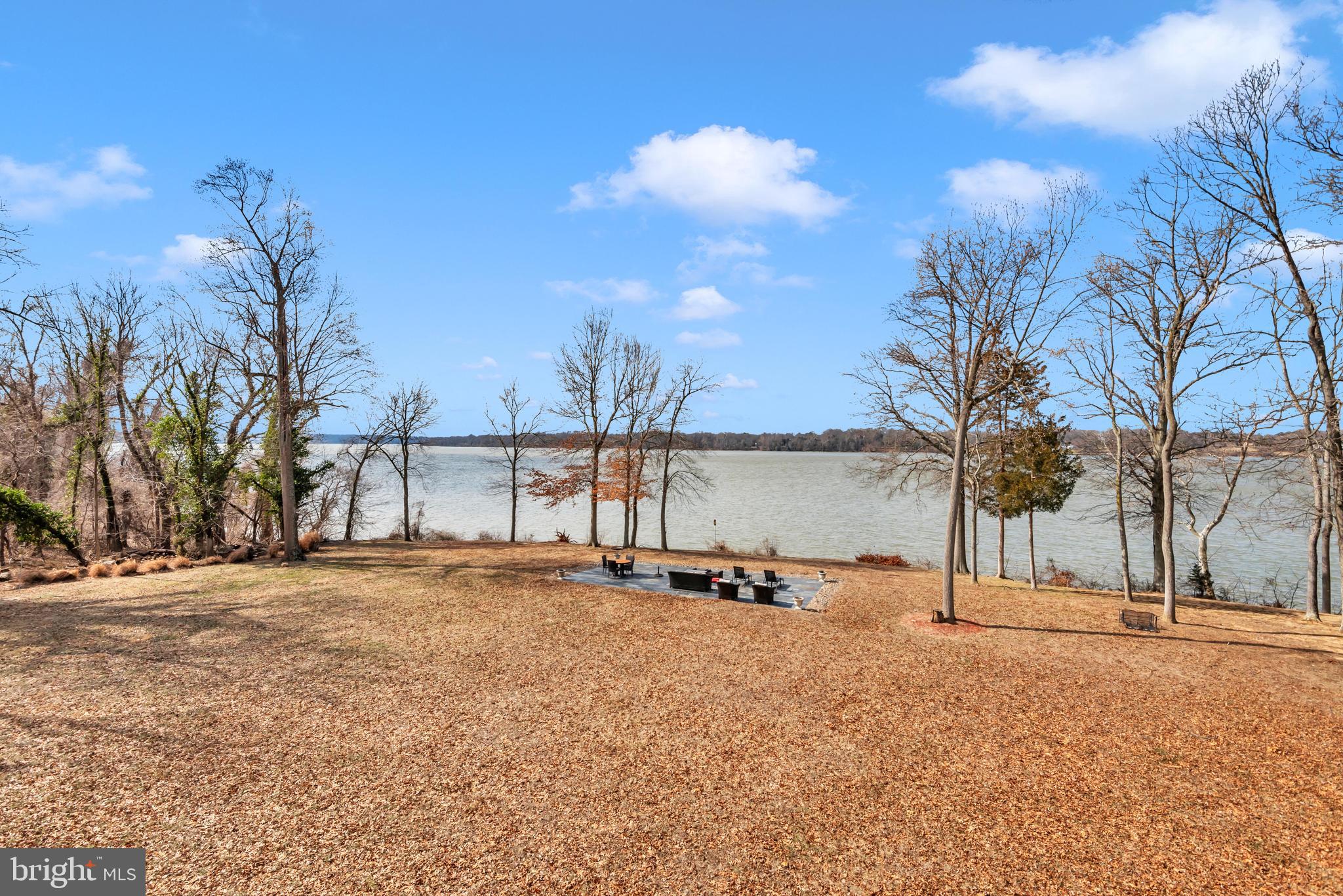 11501 RIVERVIEW ROAD