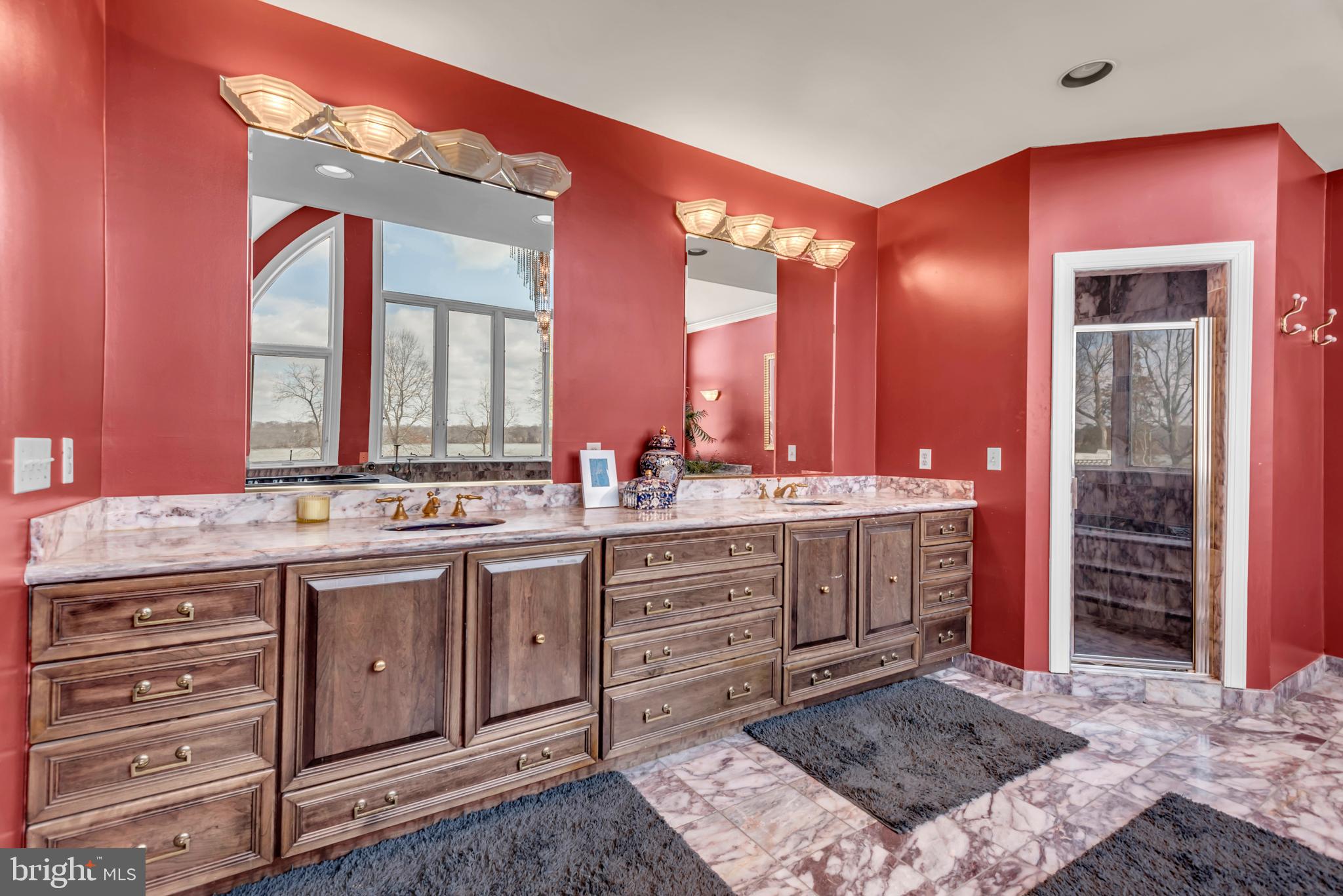 11501 RIVERVIEW ROAD