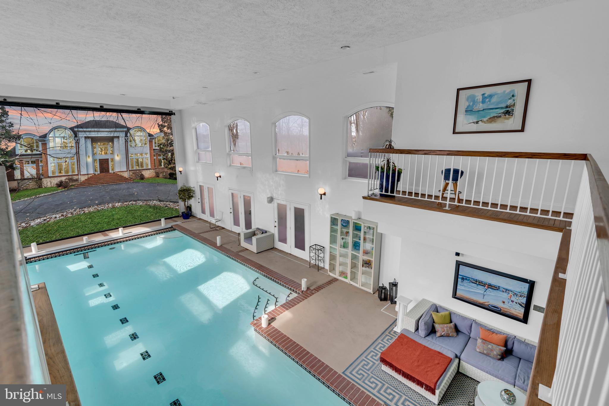 11501 RIVERVIEW ROAD