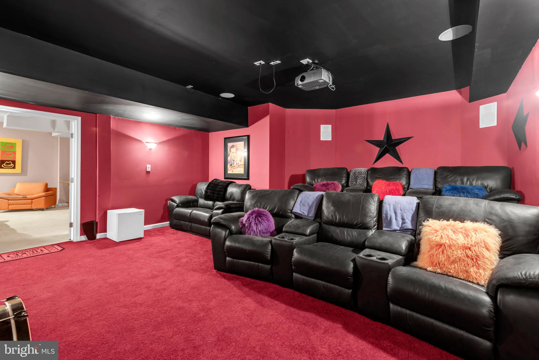 11501 RIVERVIEW ROAD