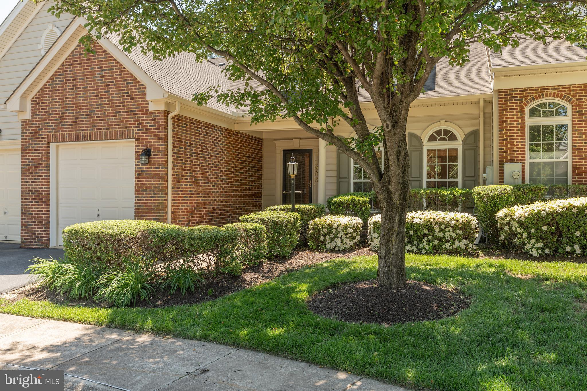 1908 GOLDEN MORNING DRIVE 38