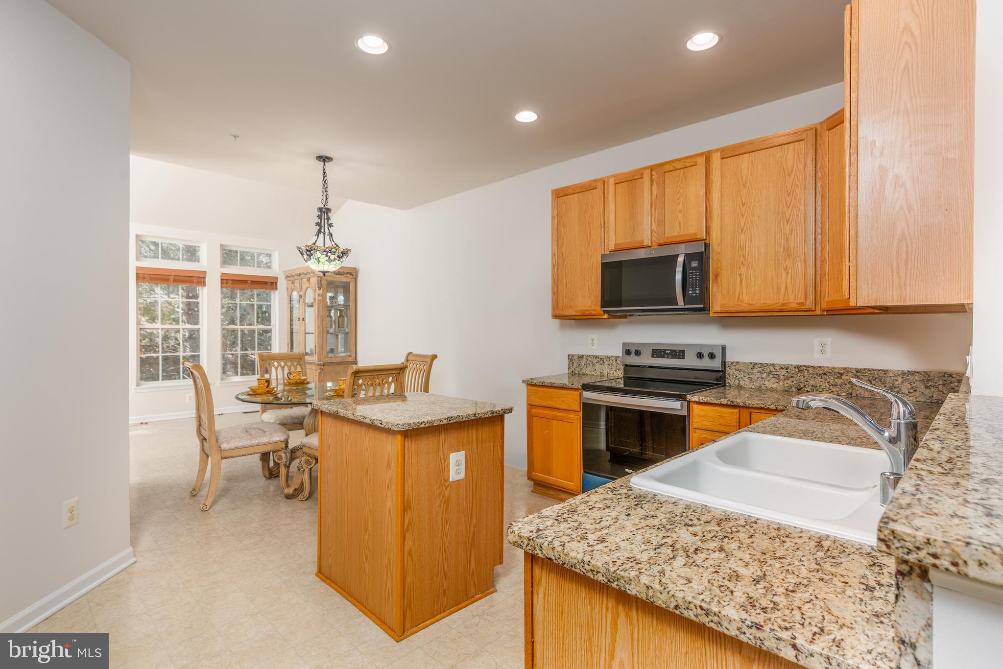 1908 GOLDEN MORNING DRIVE 38