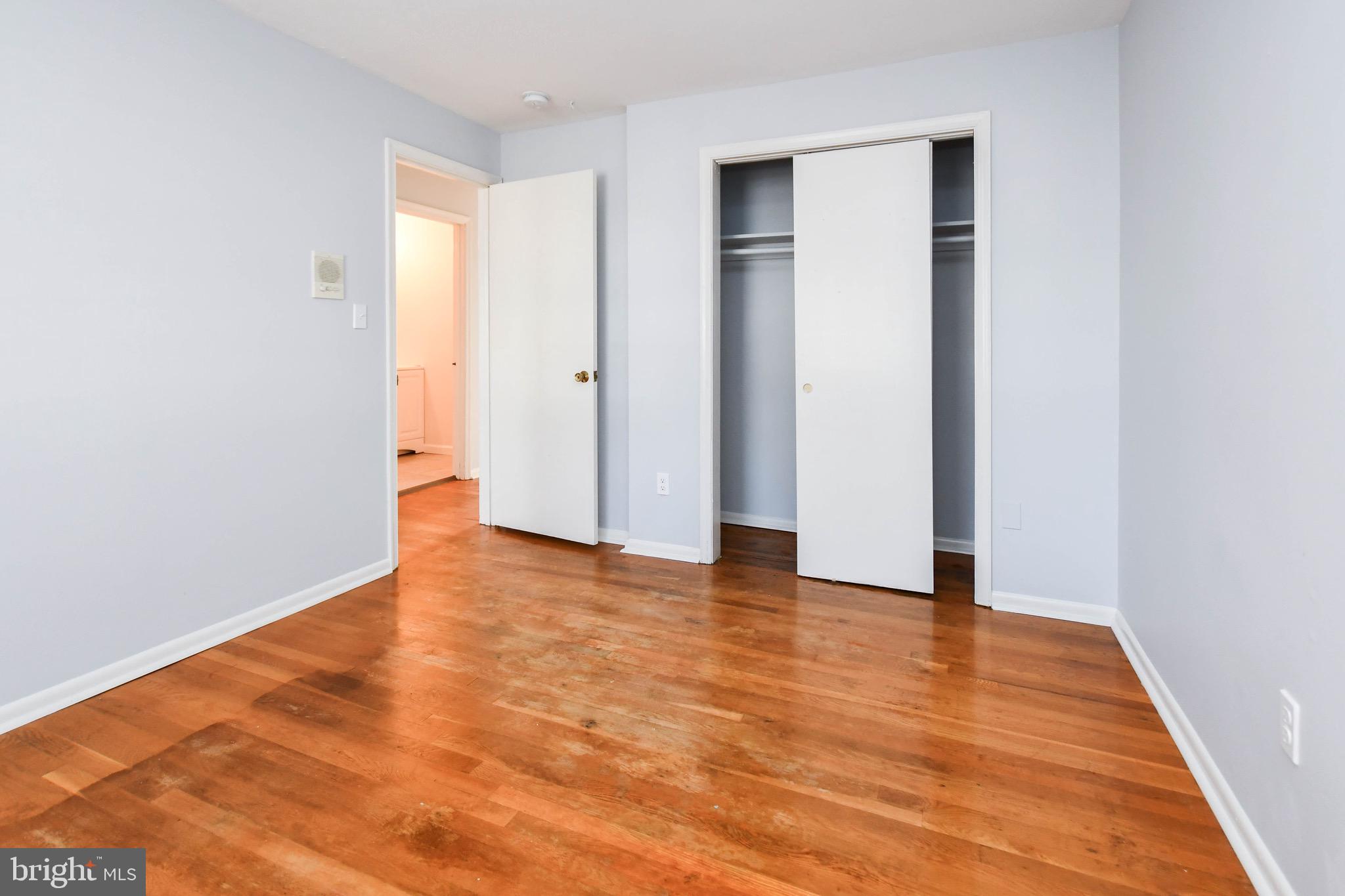10903 EXETER COURT