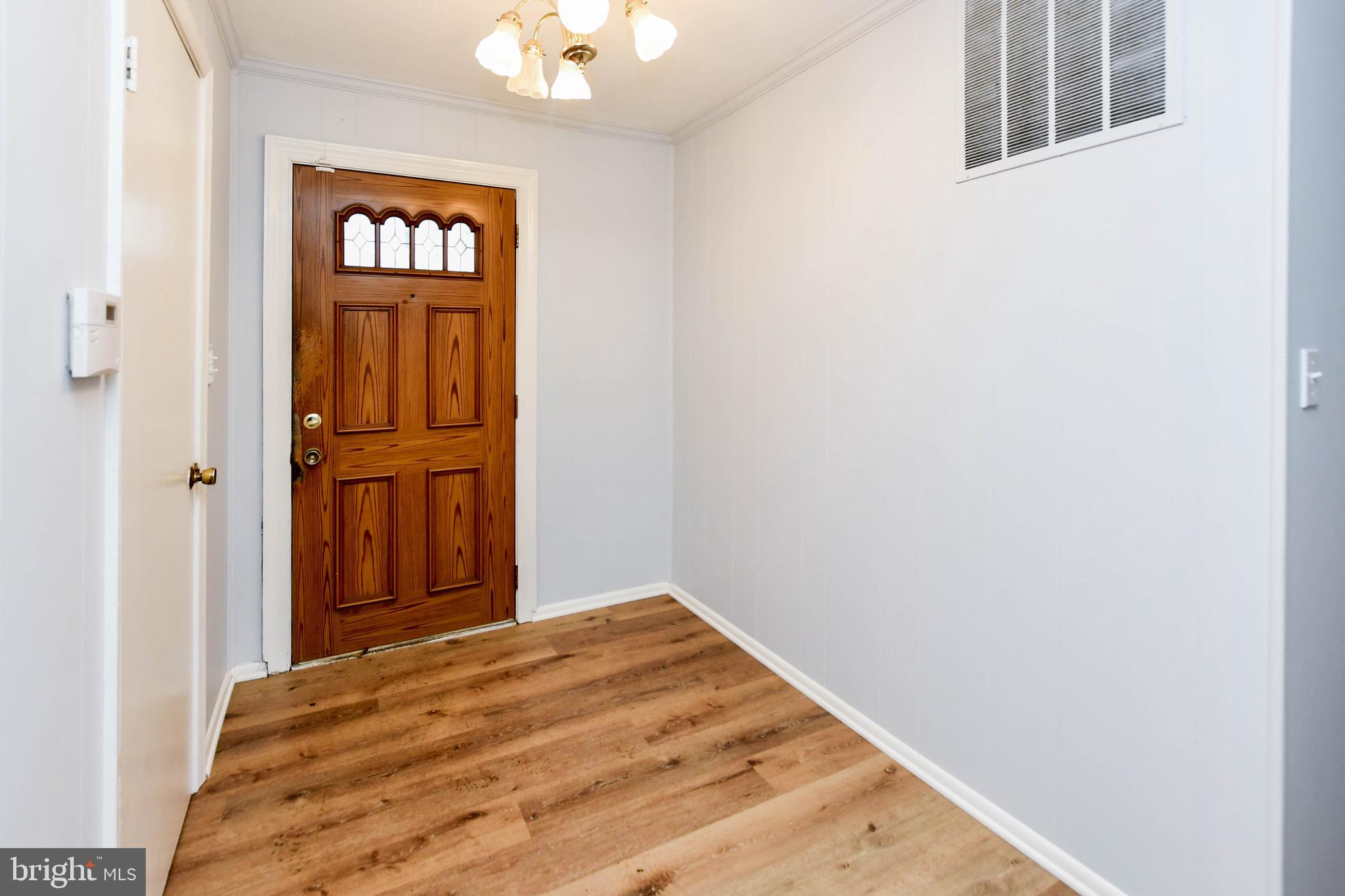10903 EXETER COURT