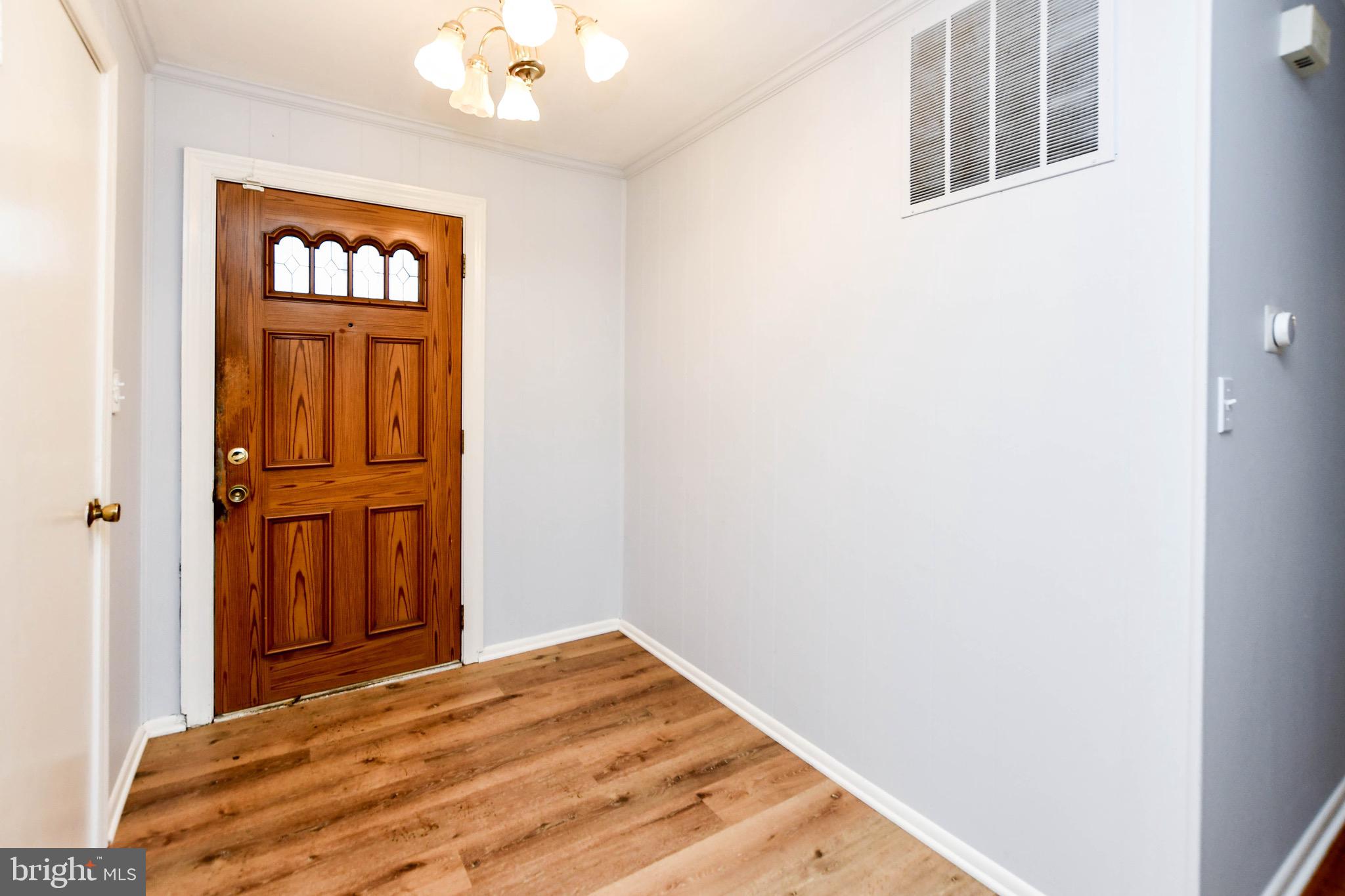 10903 EXETER COURT