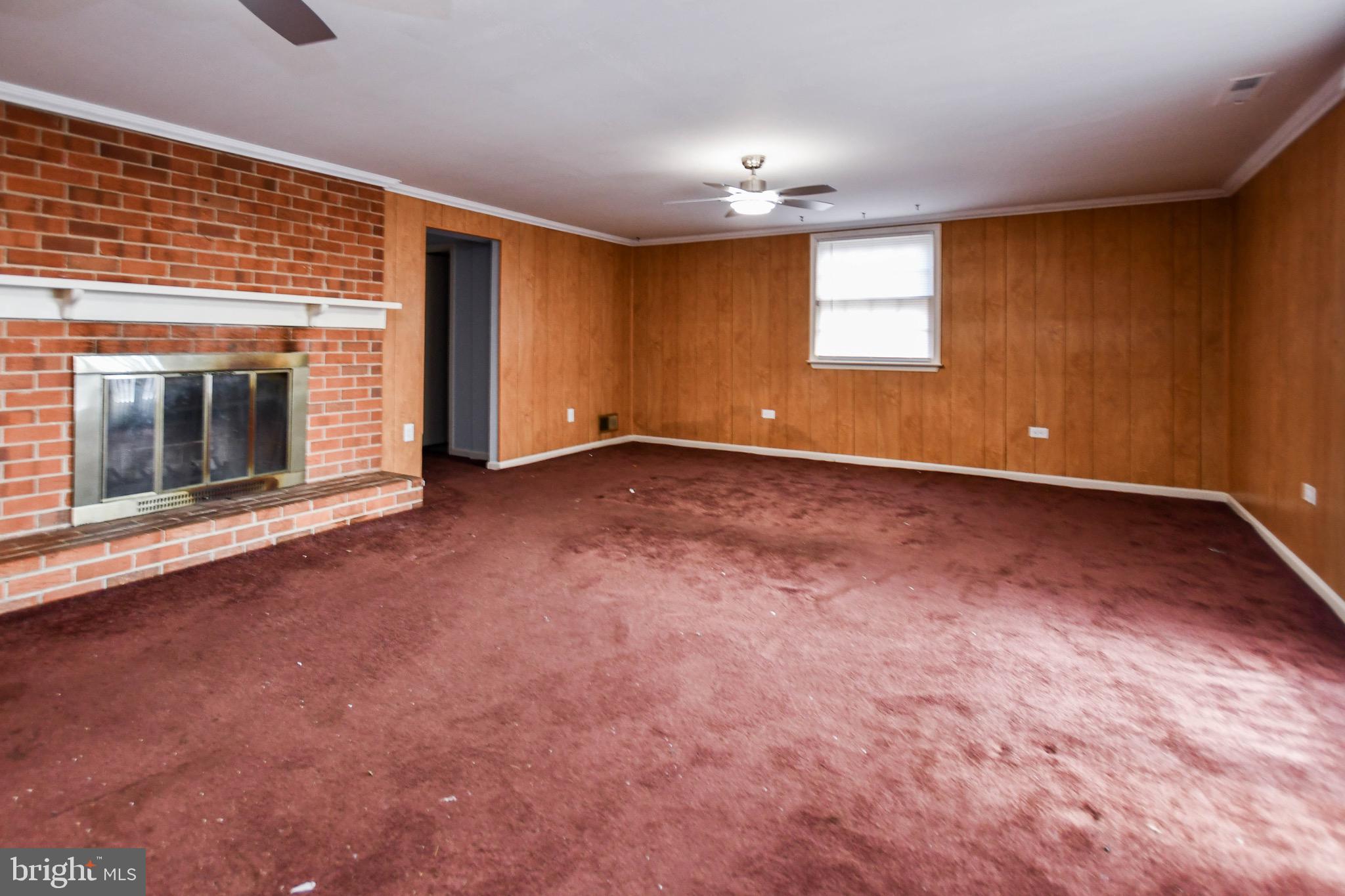 10903 EXETER COURT