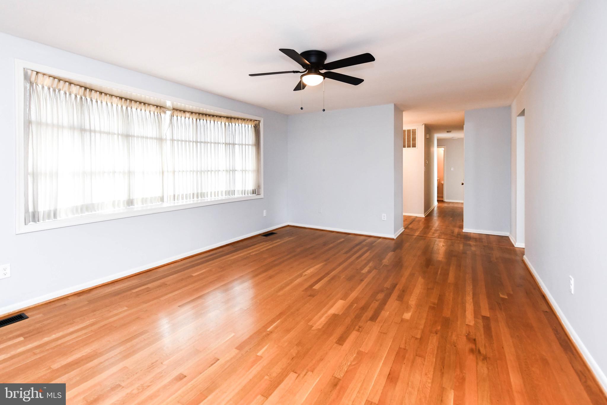 10903 EXETER COURT
